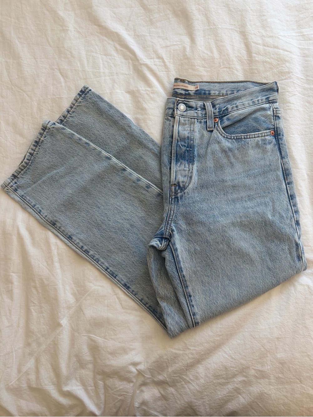 Levi’s Wedgie Straight